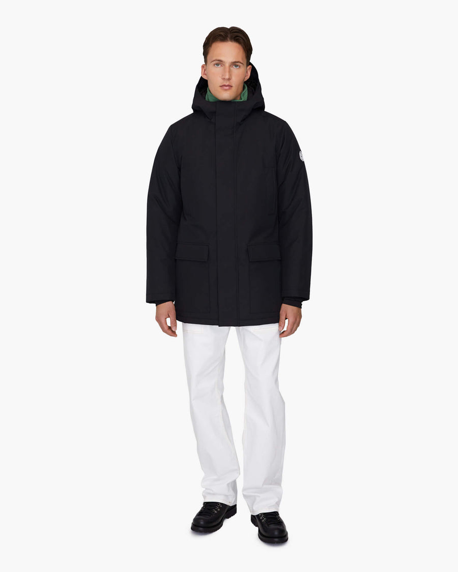 default:Black|fr:Noir