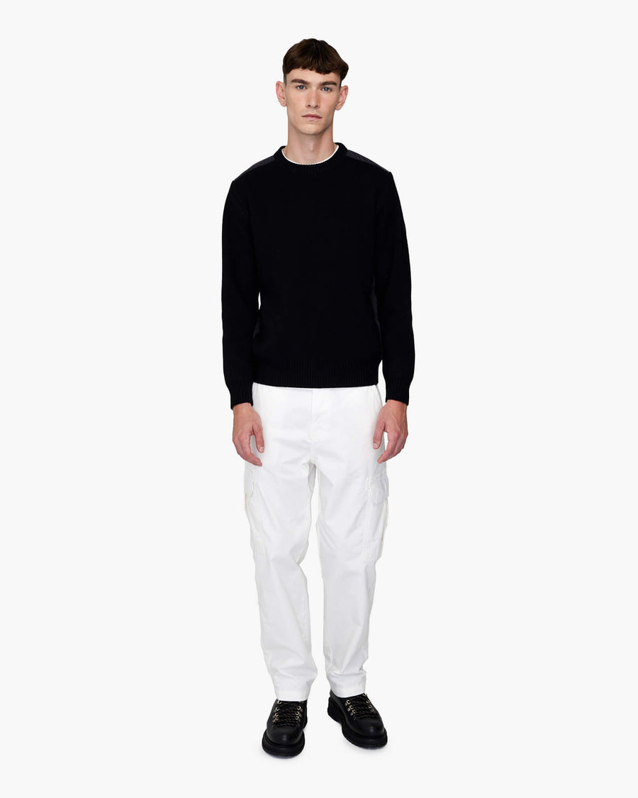 default:Black|fr:Noir