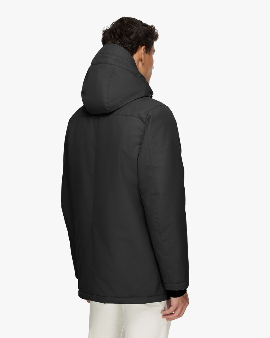 default:Black|fr:Noir