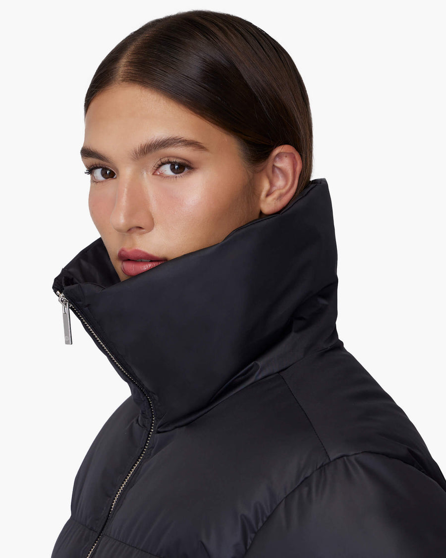 default:Black|fr:Noir