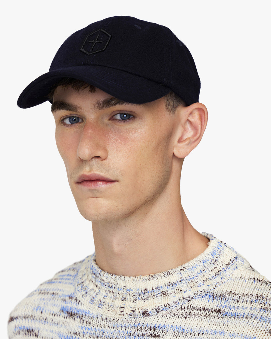 default:Navy|fr:Bleu foncé