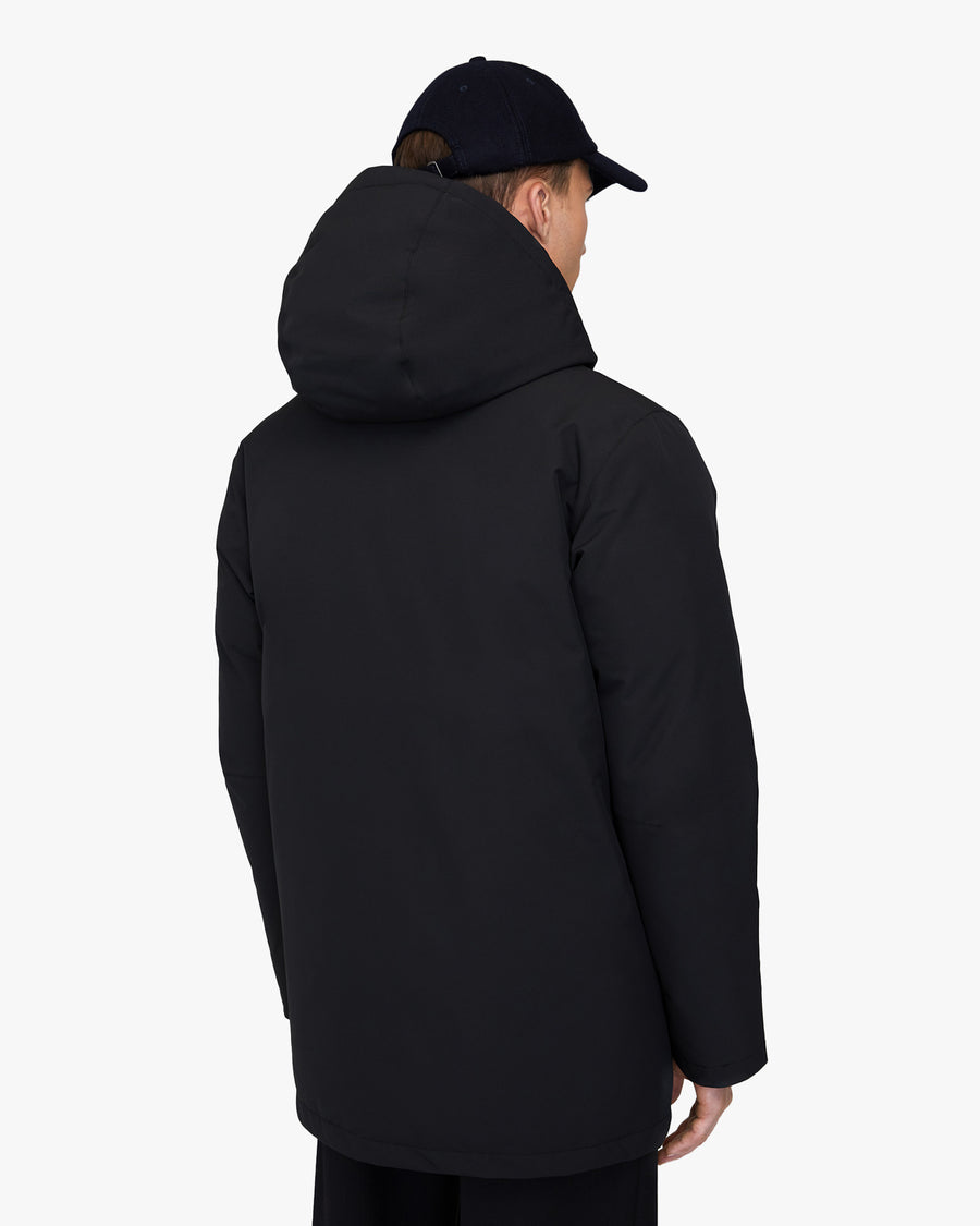 default:Black|fr:Noir